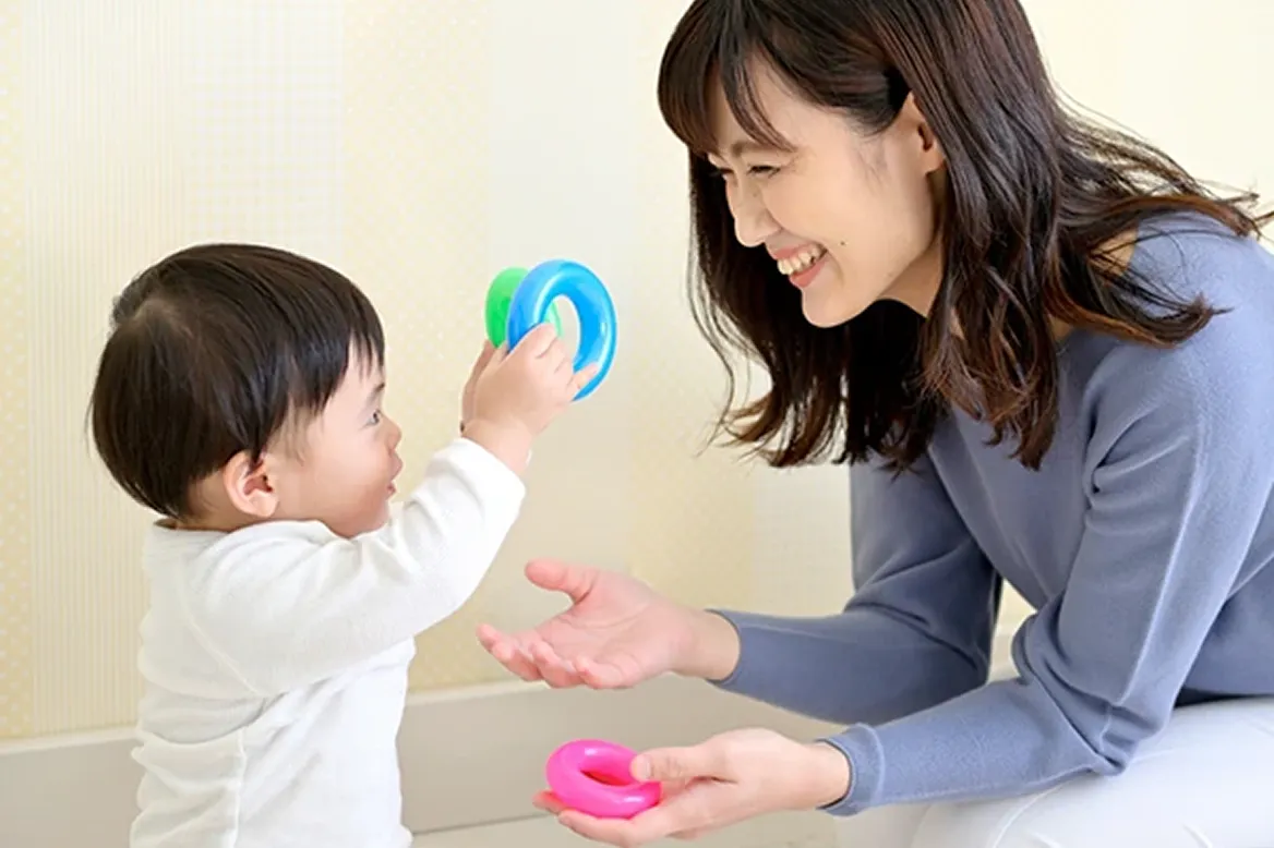 産後の骨盤矯正の施術イメージ