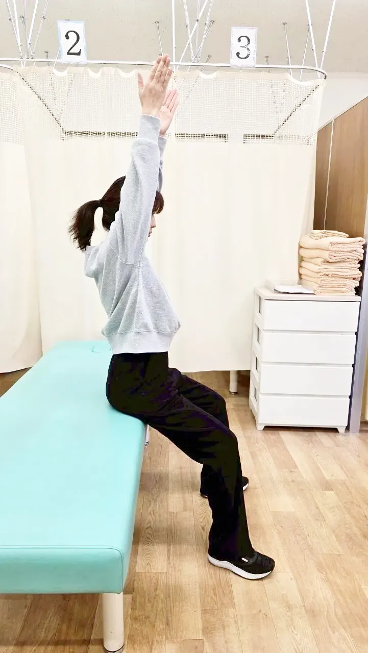 良い姿勢の画像